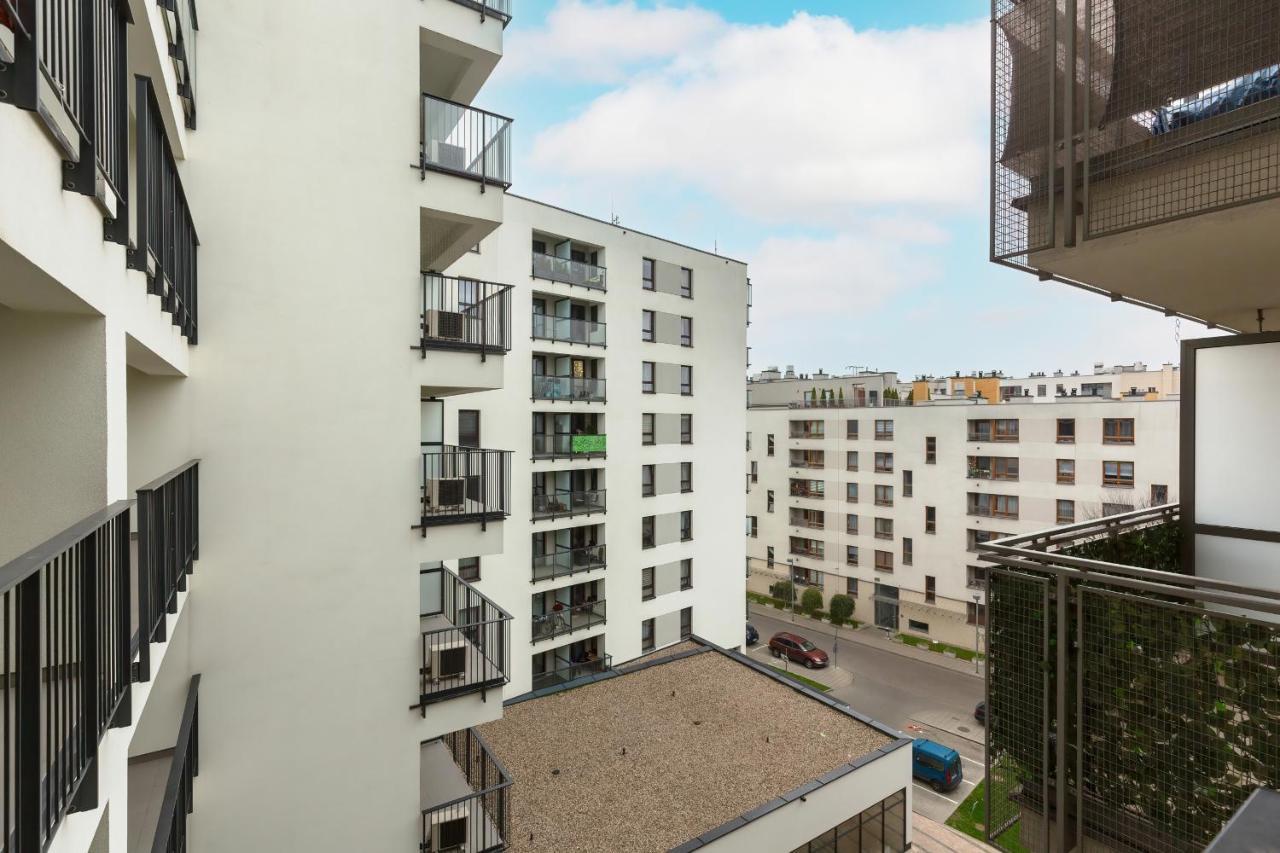 Wolska Residence Apartments With Parking By Noclegi Renters Varsó Kültér fotó